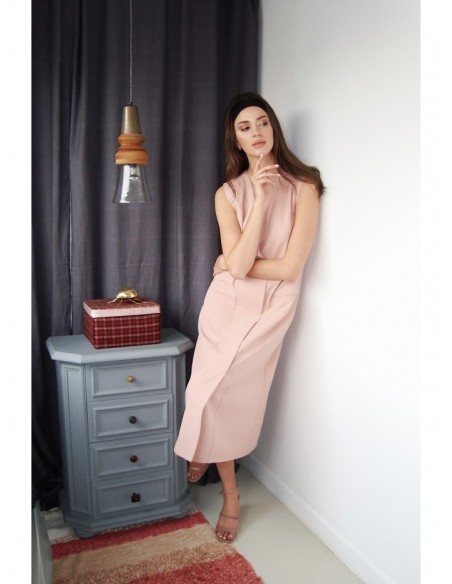 B254 Sleeveless midi dress - pink