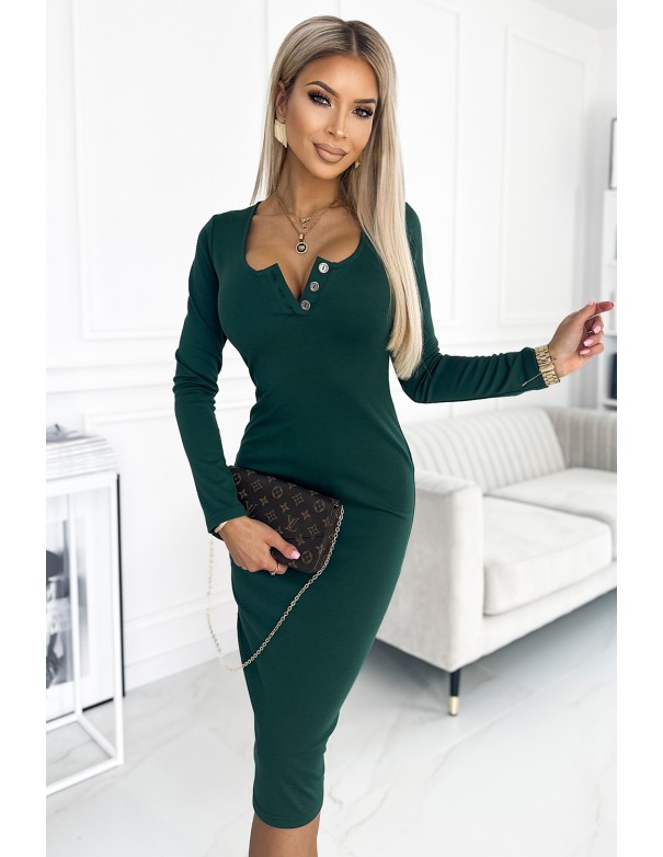  441-1 Dress with three buttons on the neckline - green 