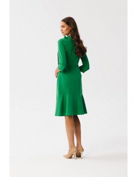 S346 Dress with a tie neck - green