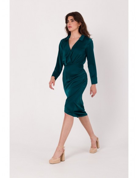 K172 Sheath dress with a wrap detail - green