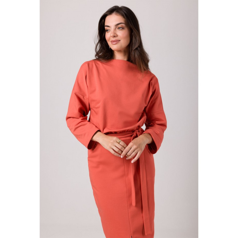 B269 Mid lenght dress with bloused top - brick red 2