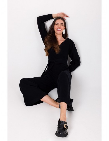 B272 Jumpsuit with deep V neck - black