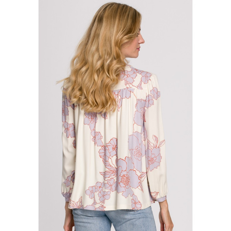 K099 Puff sleeve blouse - model 3 2