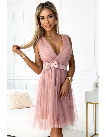  523-1 Tulle dress with a neckline and bow - dirty pink 