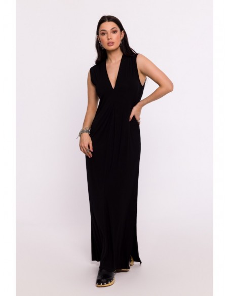 B284 Viscose maxi dress with V-neck - black