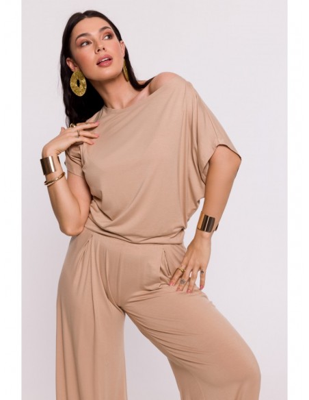 B287 Viscose top with an off-shoulder neckline - cappuccino