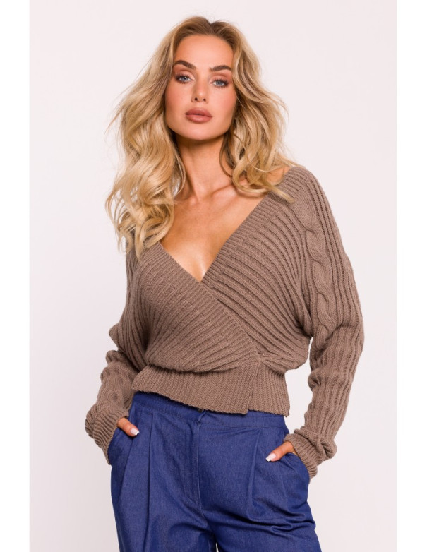 M809 Cropped pullover sweater with V-neck - cappuccino