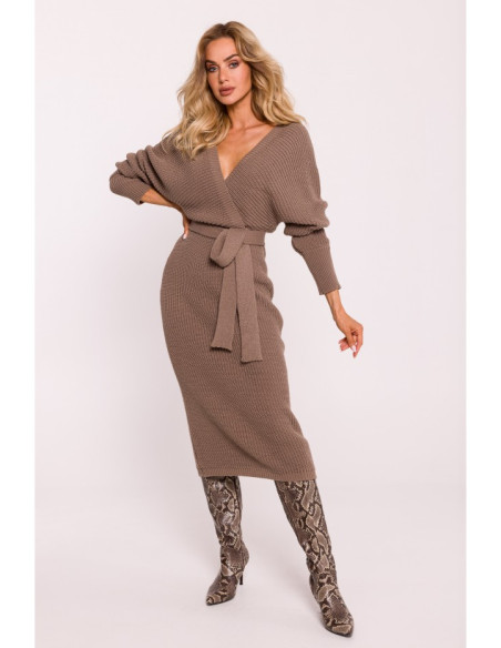 M810 Sweater dress with V-neck - cappuccino