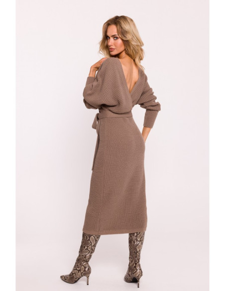 M810 Sweater dress with V-neck - cappuccino