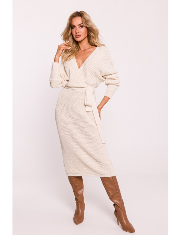 M810 Sweater dress with V-neck - ivory