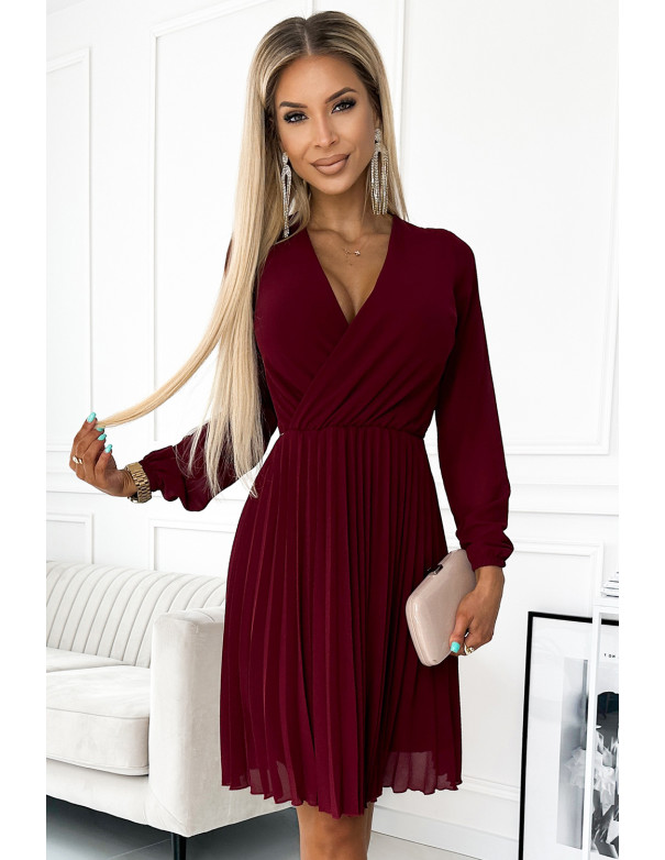  313-15 ISABELLE Pleated dress with neckline and long sleeve - Burgundy color 