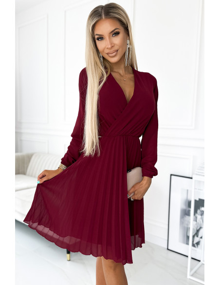  313-15 ISABELLE Pleated dress with neckline and long sleeve - Burgundy color 