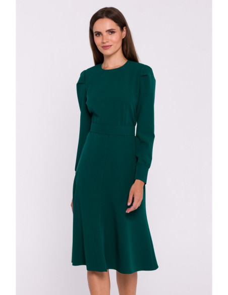 S378 Flared dress with belt - green