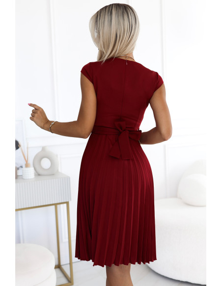  311-15 LILA Pleated dress with short sleeves - color burgundy 