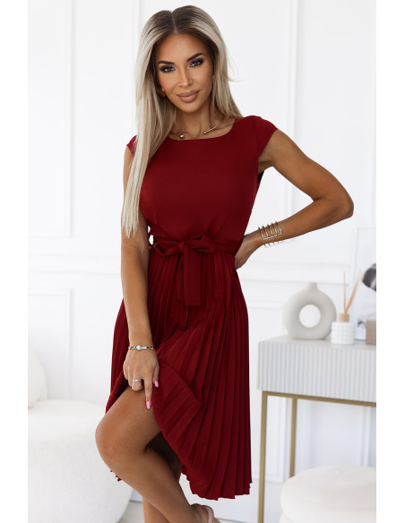  311-15 LILA Pleated dress with short sleeves - color burgundy 