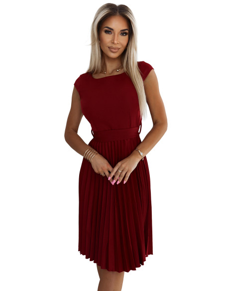  311-15 LILA Pleated dress with short sleeves - color burgundy 