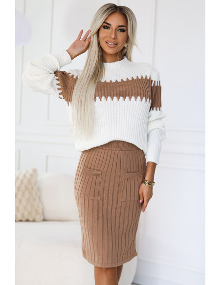  571-1 A two-piece warm sweater set - caramel + ecru 