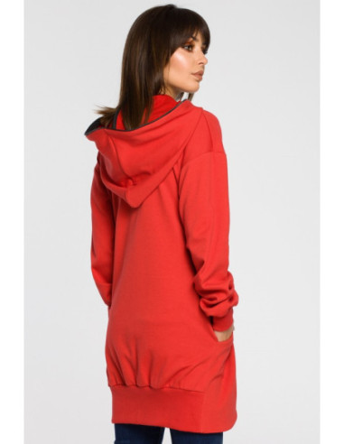 B054 Ilga striukė su gobtuvu - raudona 2