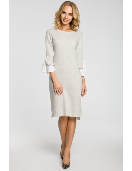 M327 Suknelė su sluoksniuotomis rankovėmis - pelenų spalvos