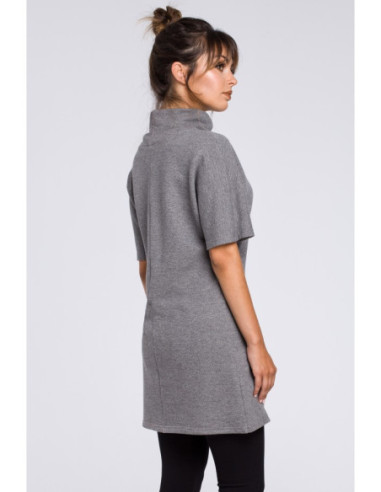 B051 Paprasta moteriška tunika su pusiau golfu - pilka 2