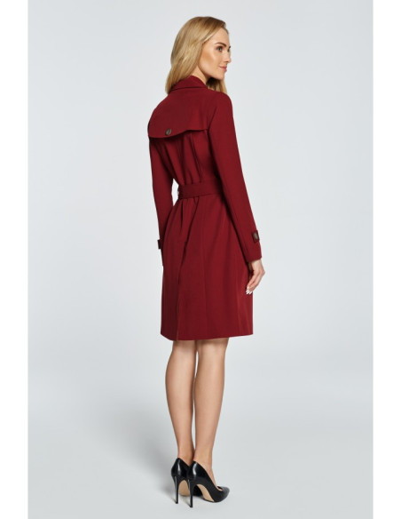 S094 Paltas su diržo kilpomis - bordo spalvos