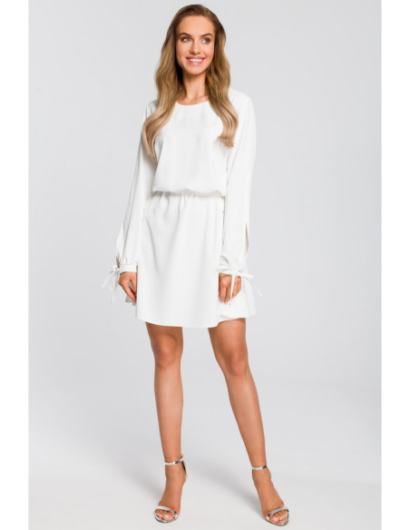 M426 Suknelė ilgomis rankovėmis su atkirptomis rankovėmis - ecru spalvos