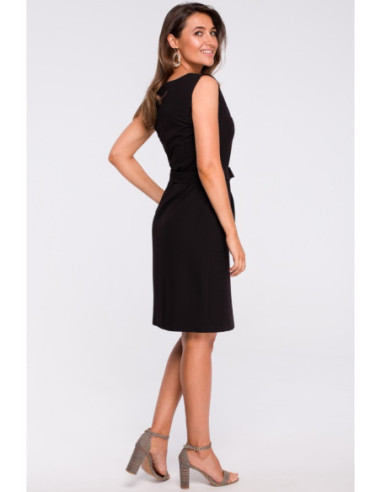 S158 Suknelė su klostėmis ir kišenėmis - juoda 2