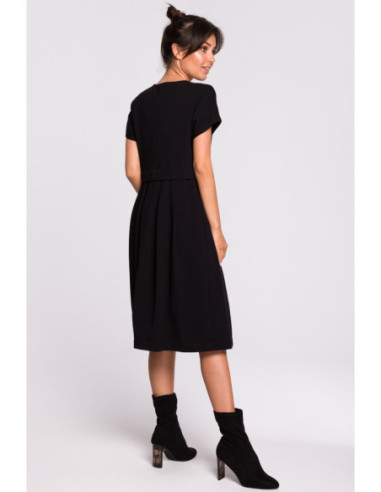 B134 Sluoksniuota midi suknelė - juoda 2