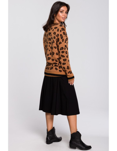 BK029 Džemperis su leopardo raštu - 4 modelis