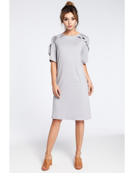 B035 Elegantiška midi suknelė su raukiniais - pilka