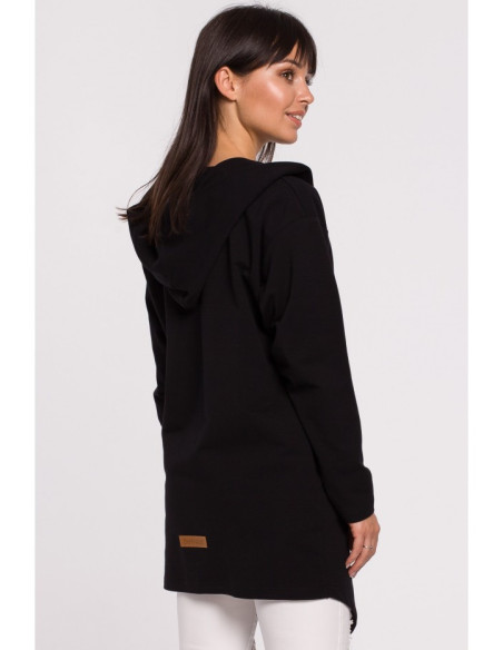 B137 Švarkas su gobtuvu ir atsegama sagtimi - juodas