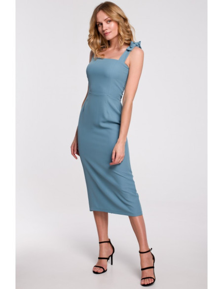 K046 Midi suknelė su surišamomis petnešėlėmis - šaltai mėlyna