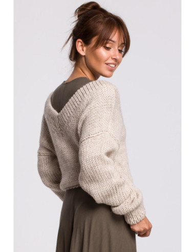 BK046 Džemperis V formos iškirpte - smėlio spalvos 2