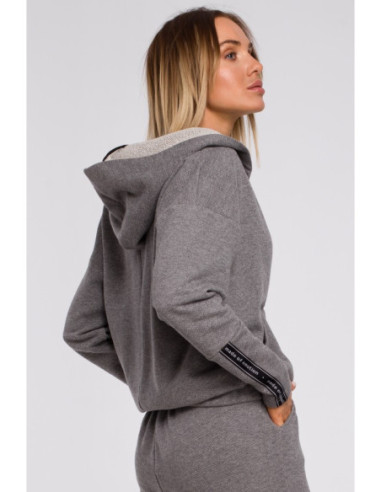 M552 Džemperis su kengūros kišene ir gobtuvu - pilkas 2