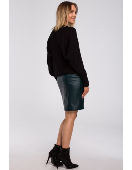 M554 Džemperis plačiomis rankovėmis ir languotu pynimu - juodas