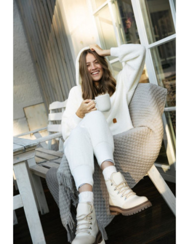 LA003 Pliušinis džemperis su gobtuvu - ecru spalvos 2