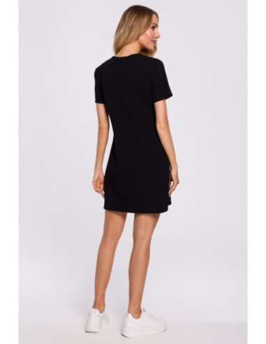 M579 Trapecijos formos suknelė su iškirpte - juoda 2