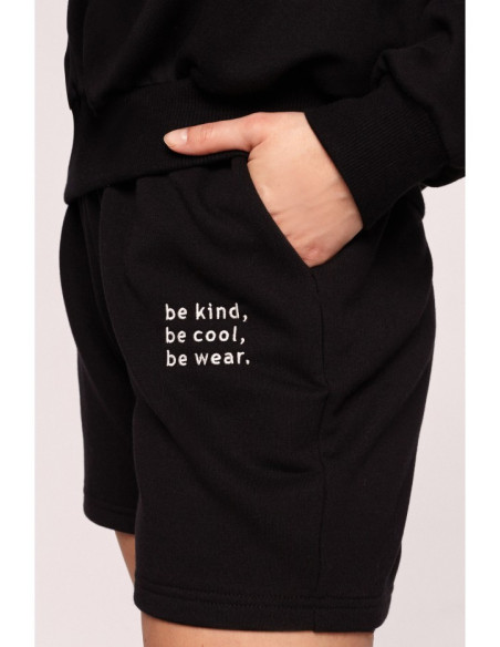 B186 Sportiniai šortai su siuvinėjimais - juodi