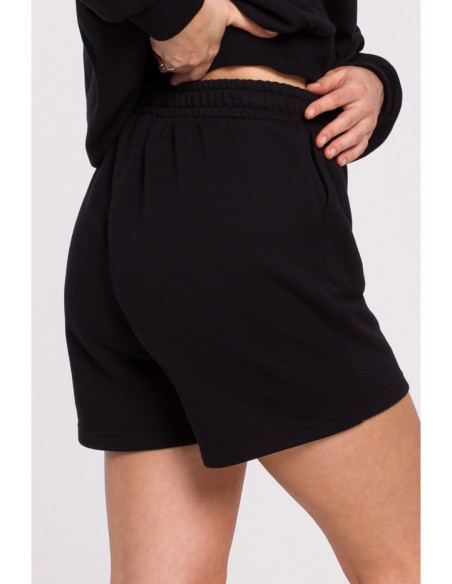 B186 Sportiniai šortai su siuvinėjimais - juodi