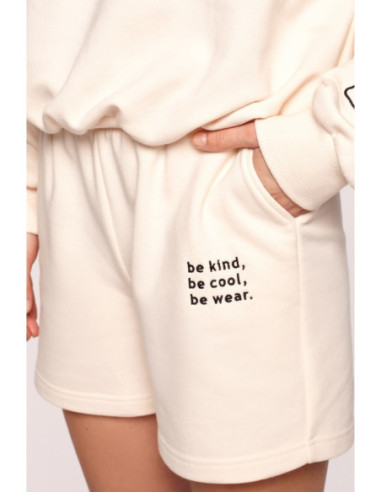 B186 Džemperiai su siuvinėjimu - vaniliniai 2