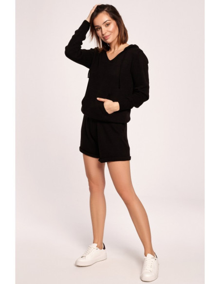 BK064 Megztinis su gobtuvu ir kengūros kišene - juodas