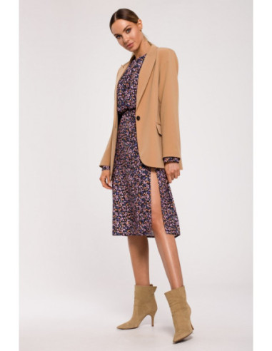 M602 Švarkas su pamušalu ir sagomis - kamelija 2