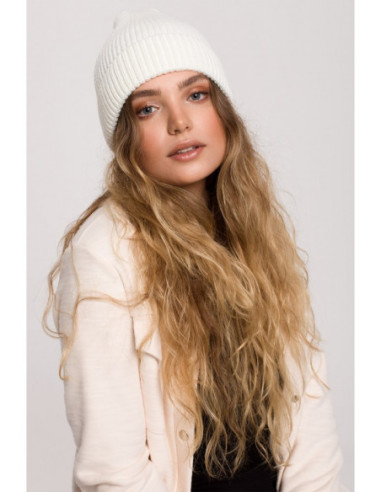 BK079 Grandininio pynimo kepurė - ecru spalvos 2
