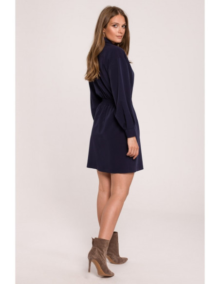 K112 Dviguba suknelė su kišenėmis - tamsiai mėlyna