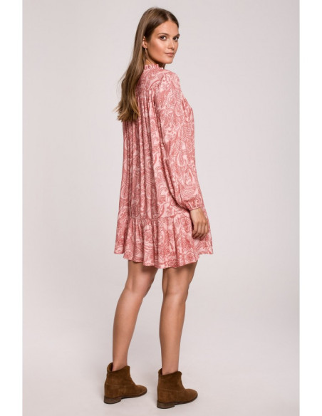 K121 Didelio dydžio suknelė su raukiniais ir raštu - 3 modelis