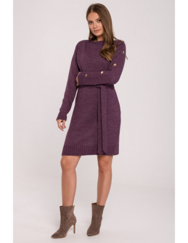 K123 Megztinė suknelė su dekoratyvinėmis sagomis - violetinė 2