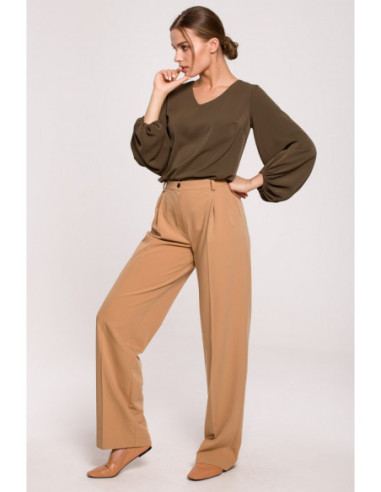 S272 Palaidinė su plačiomis rankovėmis ir iškirpte -... 2