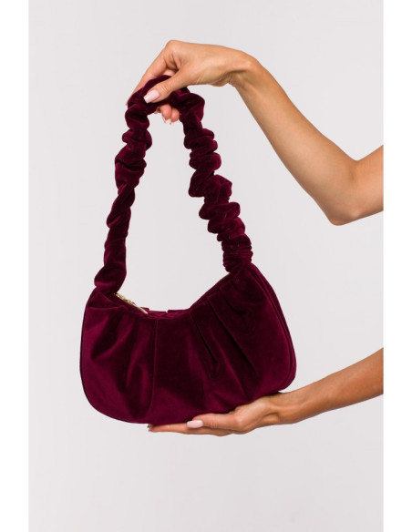 M657 Veliūrinė rankinė per petį - bordo spalvos