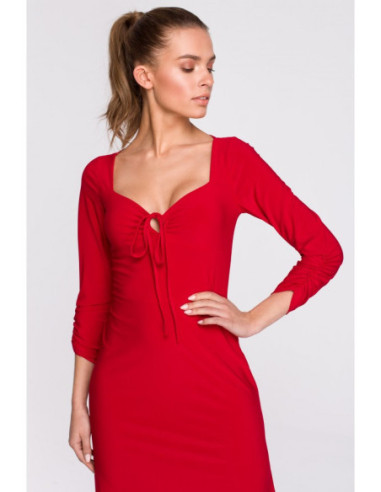 S308 Suknelė su dekoratyvine iškirpte - raudona 2