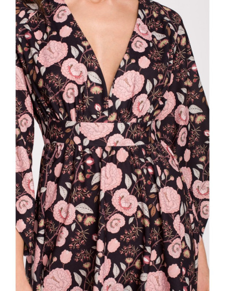 K133 Siaurėjanti mini suknelė - 3 modelis